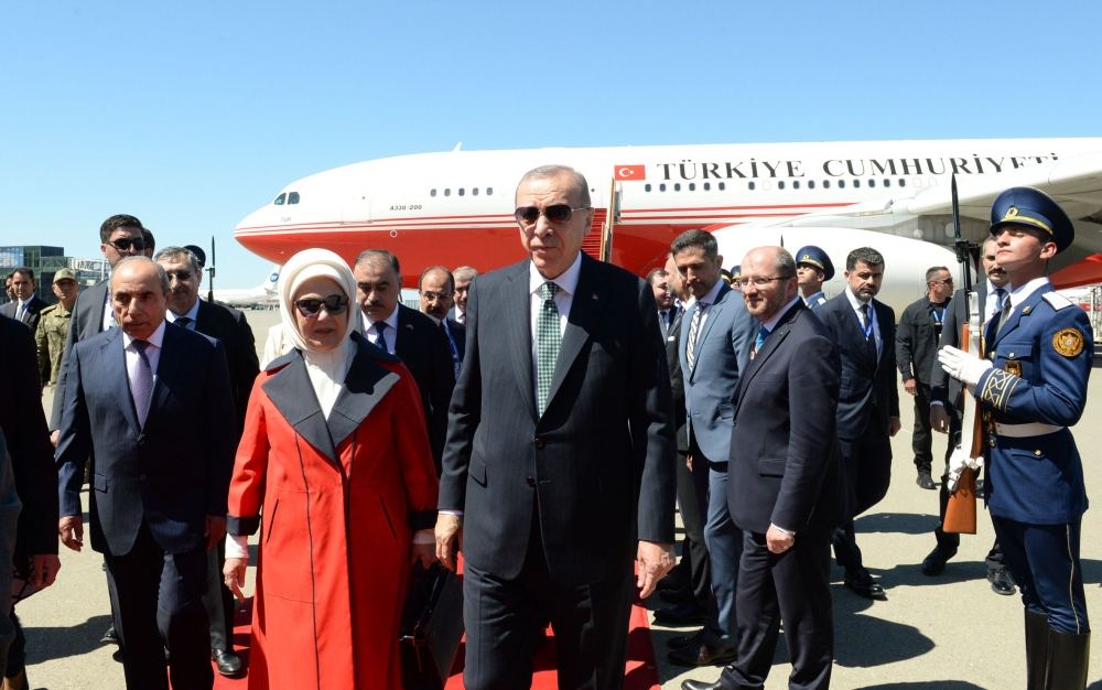 President of Turkey arrives in Azerbaijan for working visit (PHOTO)
