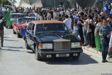 В Баку прошел грандиозный праздник классических автомобилей – автопробег, выставка, конкурсы, ретро-стиль участников (ФОТО/ВИДЕО)