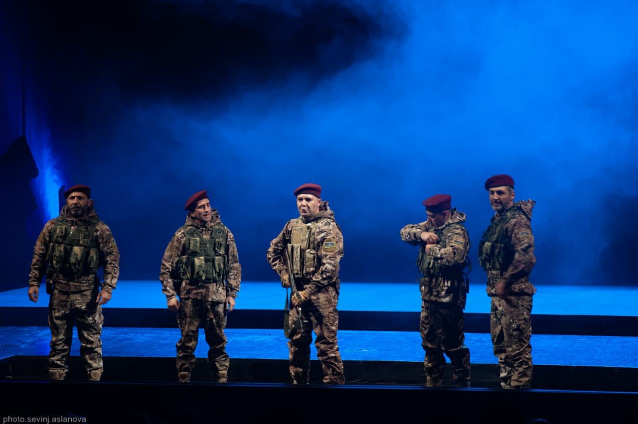 Дорога Победы – в Баку показали спектакль о 44-дневной Отечественной войне (ФОТО)
