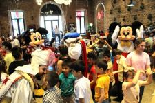 По инициативе Лейлы Алиевой в Гяндже организован праздник для детей (ФОТО)