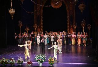 Грандиозная премьера балета "Тысяча и одна ночь" Фикрета Амирова в Болгарии (ФОТО)