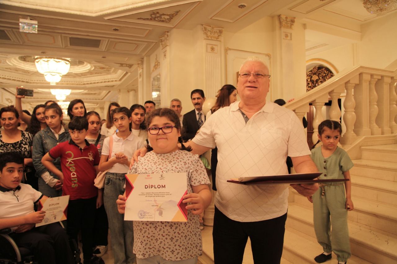 Карабах глазами детей – выставка в Баку (ФОТО/ВИДЕО)