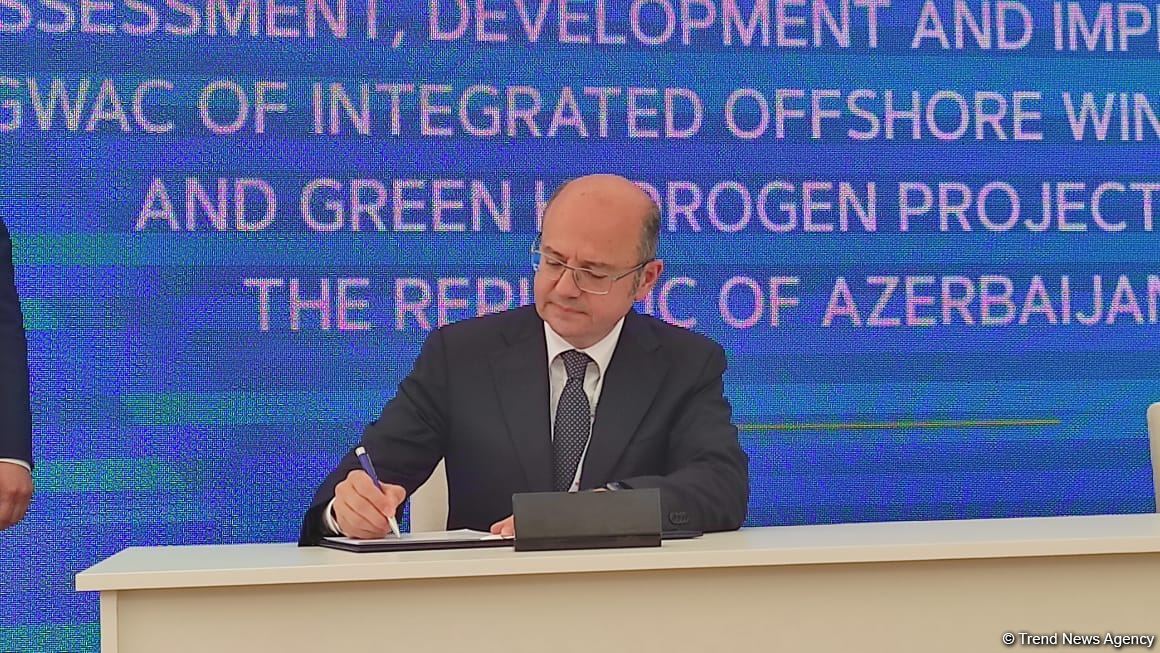 Azerbaijani Ministry of Energy signs documents with UK's bp  in Shusha (PHOTO)