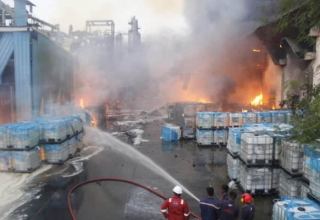 В результате взрыва на химзаводе в Индии погибли не менее 12 человек