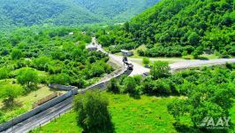 Qaxda avtomobil yolları yenidən qurulur (FOTO/VİDEO)