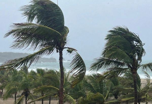 Ураган "Агата" повредил свыше 28 тыс. домов в штате на юге Мексики