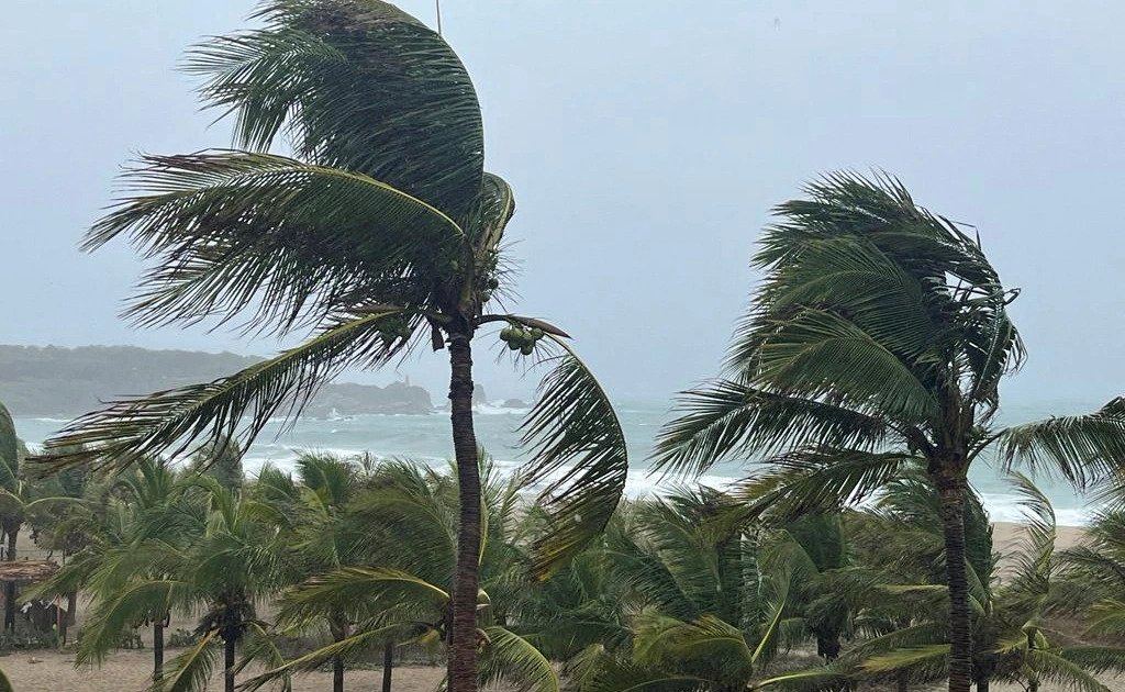 Ураган "Иэн" обрушился на Флориду