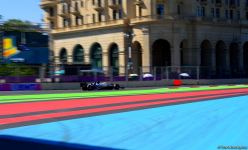 Стартовала квалификационная сессия пилотов «Формулы-1» в Баку (ФОТО)