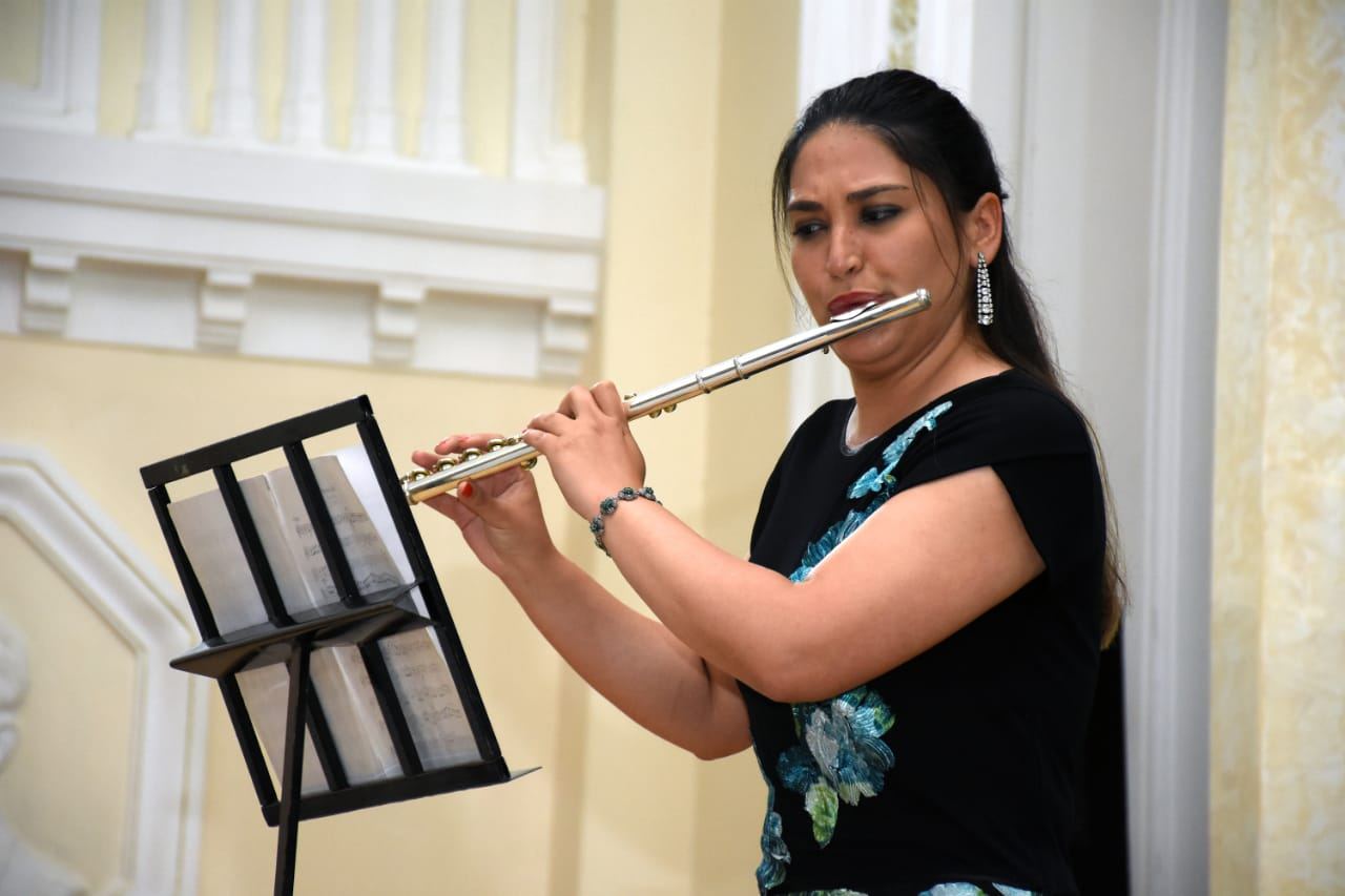 Любовь к классической музыке добавляет женщине привлекательности – настоящее искусство в Баку (ВИДЕО, ФОТО)