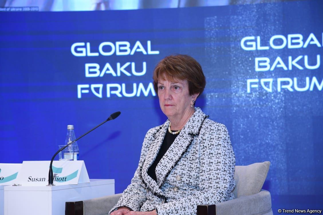 First panel meeting held within IX Global Baku Forum (PHOTO)