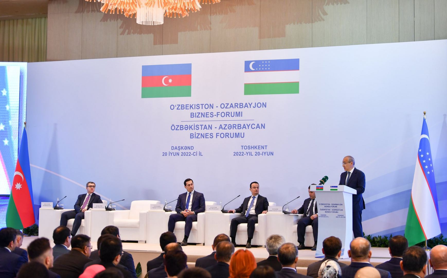 Uzbekistan-Azerbaijan business forum held (PHOTO)