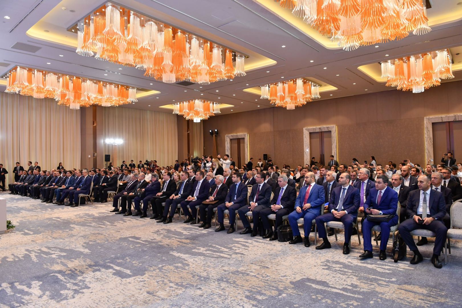 Uzbekistan-Azerbaijan business forum held (PHOTO)