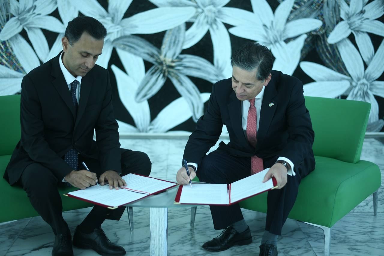 Международный центр мугама и посольство Бразилии  подписали меморандум о сотрудничестве (ФОТО)
