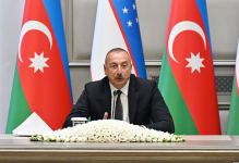 Президент Ильхам Алиев и Президент Шавкат Мирзиёев выступили с заявлениями для печати (ФОТО/ВИДЕО)