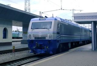 "Железные дороги Узбекистана" закупят электропоезда