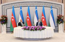 President of Uzbekistan Shavkat Mirziyoyev hosts reception in honor of President of Azerbaijan Ilham Aliyev (PHOTO/VIDEO)