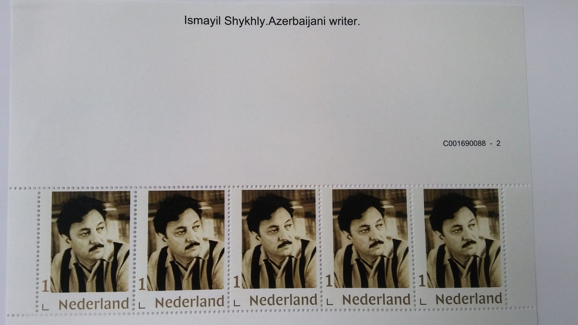 В Нидерландах выпущена почтовая марка, посвященная азербайджанскому писателю Исмаилу Шихлы (ФОТО)