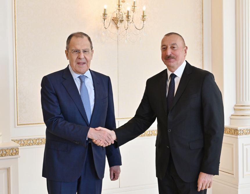 President Ilham Aliyev receives Russia's FM Sergey Lavrov (PHOTO) (UPDATE)