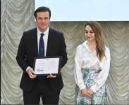 Director of  the European Azerbaijan School awarded Ministry of Education Award