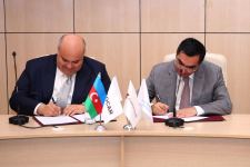 SOCAR-ın Bakı Ali Neft Məktəbi ilə Kapital Bank arasında əməkdaşlıq memorandumu imzalanıb (FOTO)