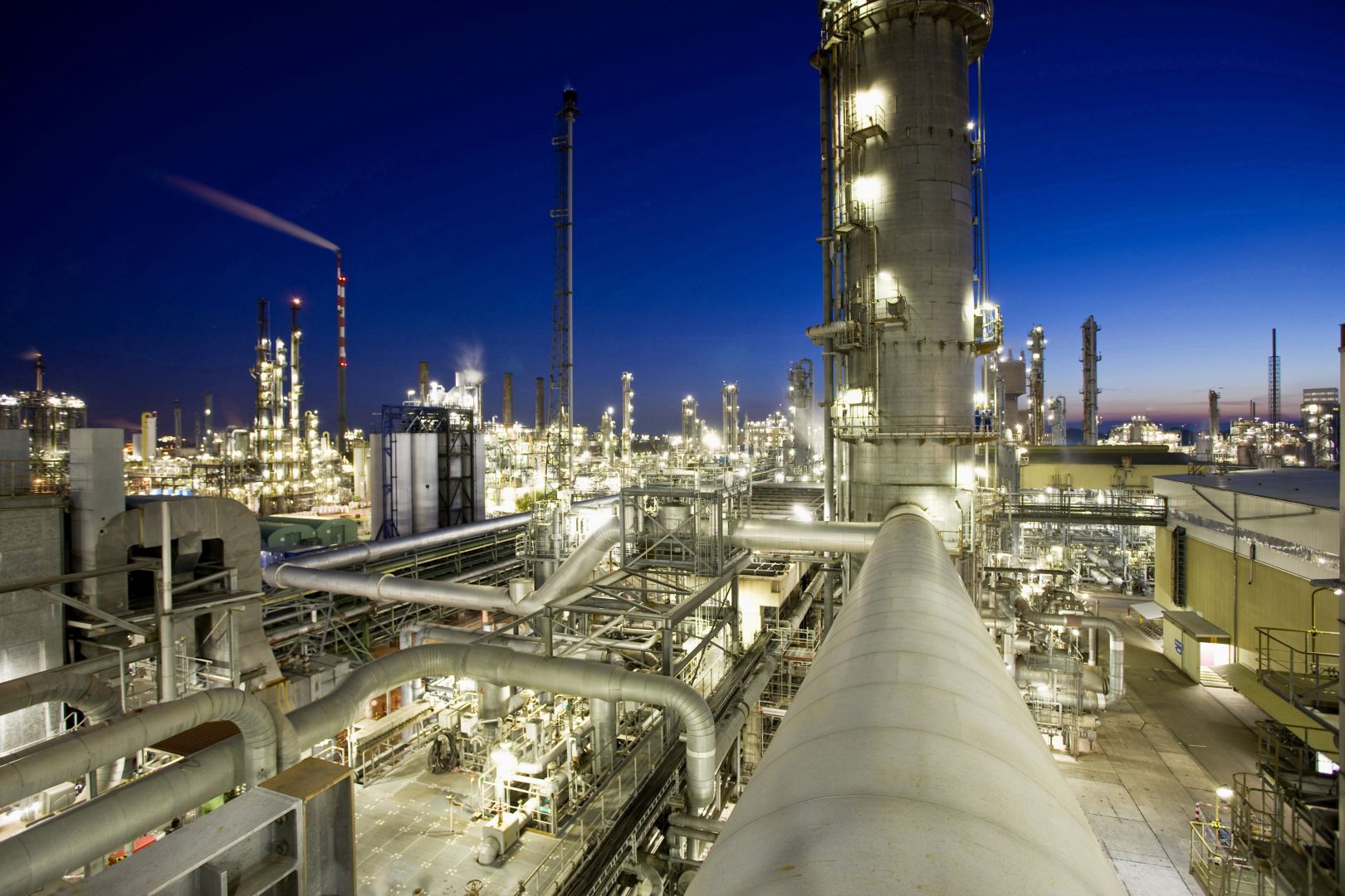 BASF задумался о закрытии крупнейшего в мире химкомплекса из-за дефицита газа