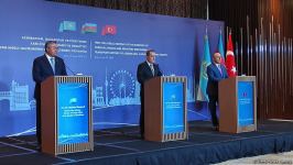 Azerbaijani FM talks plans of expansion capabilities of BTK railway corridor (PHOTO)