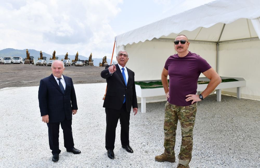 President Ilham Aliyev views construction work underway at Lachin International Airport PHOTO/VIDEO)