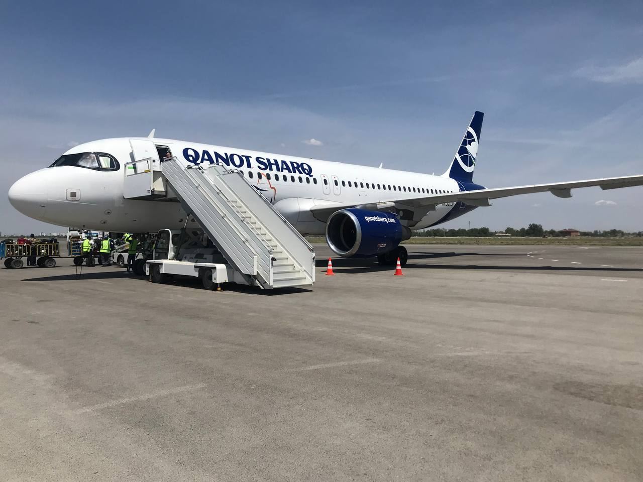 Авиакомпания Qanot Sharq запустила регулярные рейсы по маршруту Самарканд-Москва-Самарканд (ФОТО)