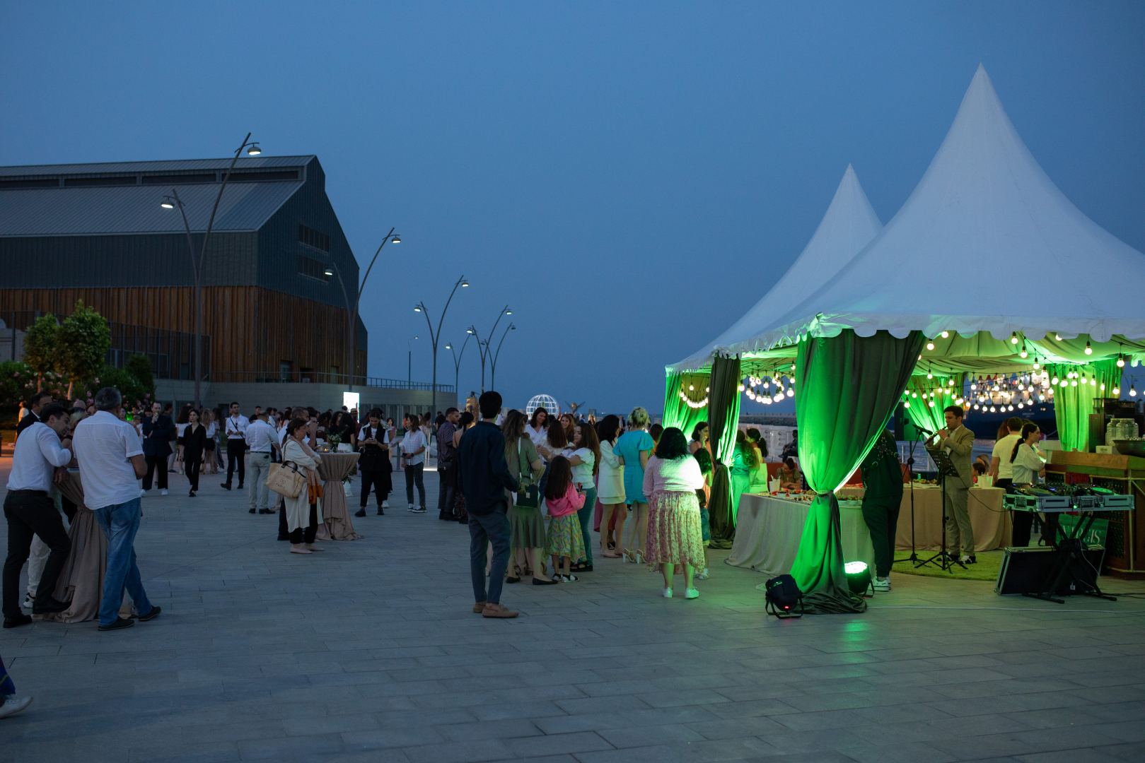 NARGIS Publishing House opens 'Planet Calling' environmental exhibition in Baku (PHOTO/VIDEO)