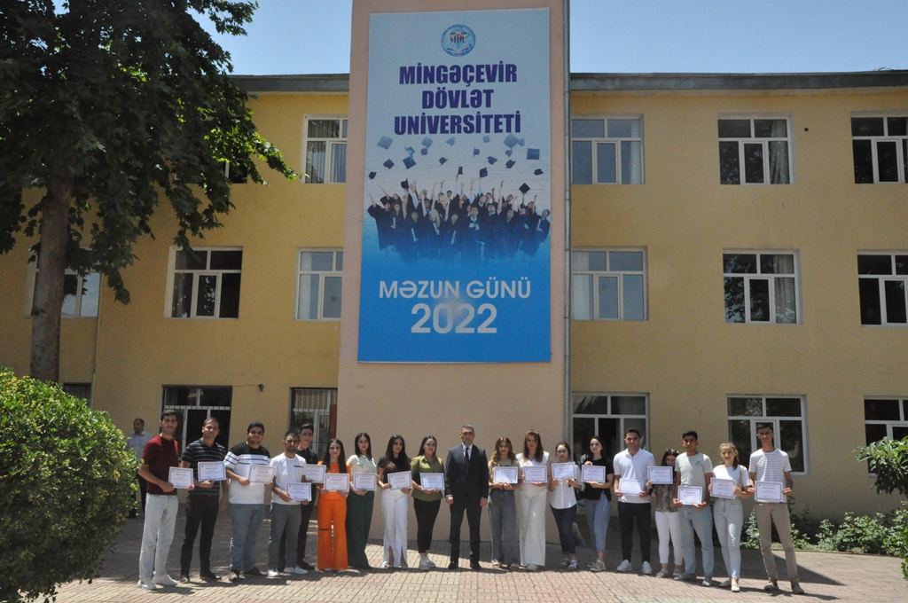 MDU-da “Məzun Günü – 2022” tədbirinin təşkilatçıları ilə görüş keçirilib (FOTO)