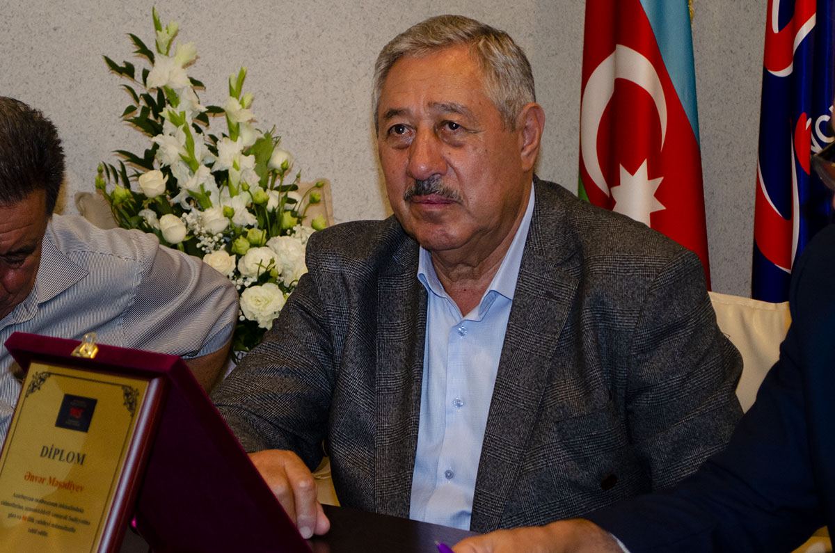 Veteran jurnalist Ənvər Məşədiyevin 80 illik yubileyinə həsr olunmuş toplantı keçirilib (FOTO)