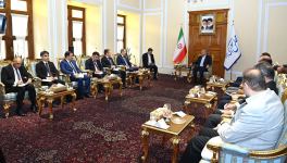 Джейхун Байрамов встретился с председателем Меджлиса Исламского совета Ирана (ФОТО)