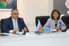 Azerbaijani, Uzbek think tanks agree on cooperation (PHOTO)