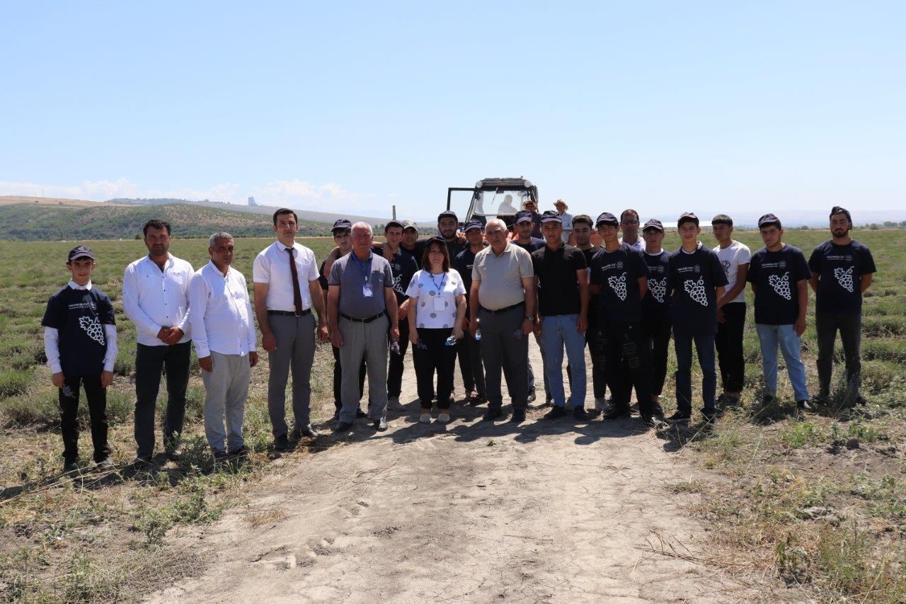 Youth Business Workshop project participants visit lavender farm in Azerbaijan's Gabala (PHOTO)
