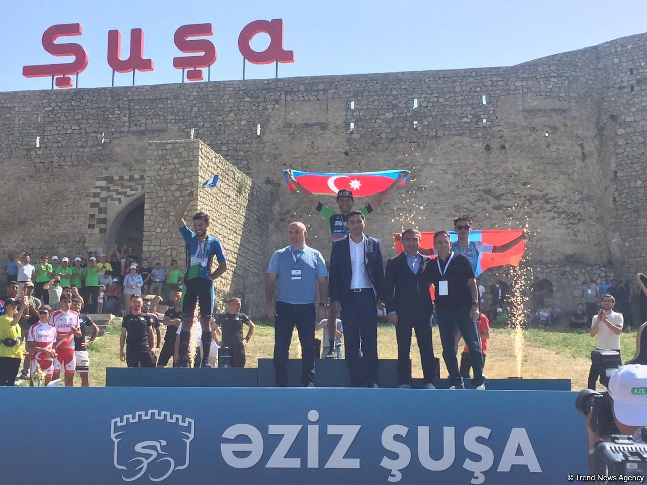 Награждены победители и призеры второго этапа международной велогонки "Дорогая Шуша" (ФОТО)