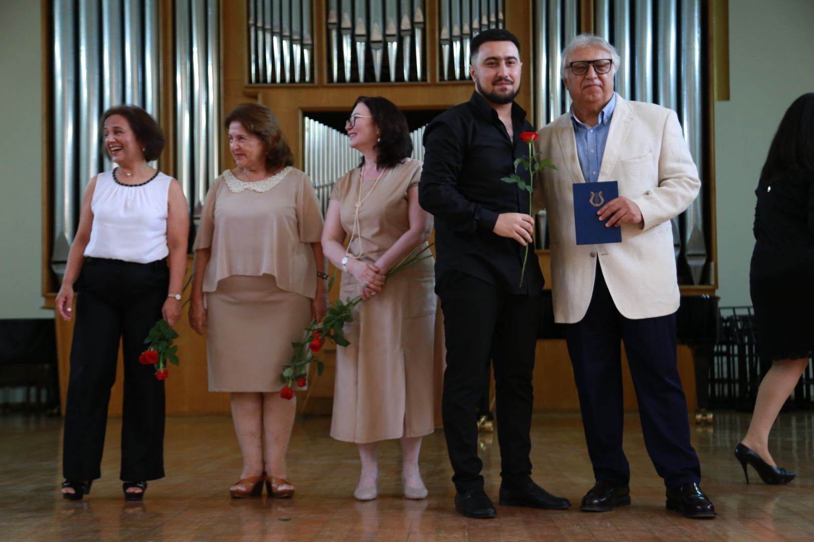 В Бакинской музыкальной академии прошел праздничный вечер выпускников (ФОТО)
