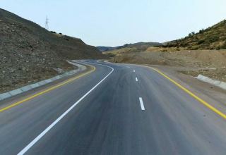 Завершается строительство новой автодороги в обход города Лачин (ФОТО)