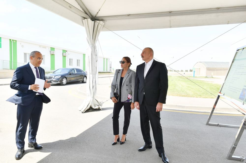 President Ilham Aliyev, First Lady Mehriban Aliyeva get acquainted with “Grand-Agro Invitro” LLC, participate in opening of “Azbadam” LLC processing factory (PHOTO/VIDEO)