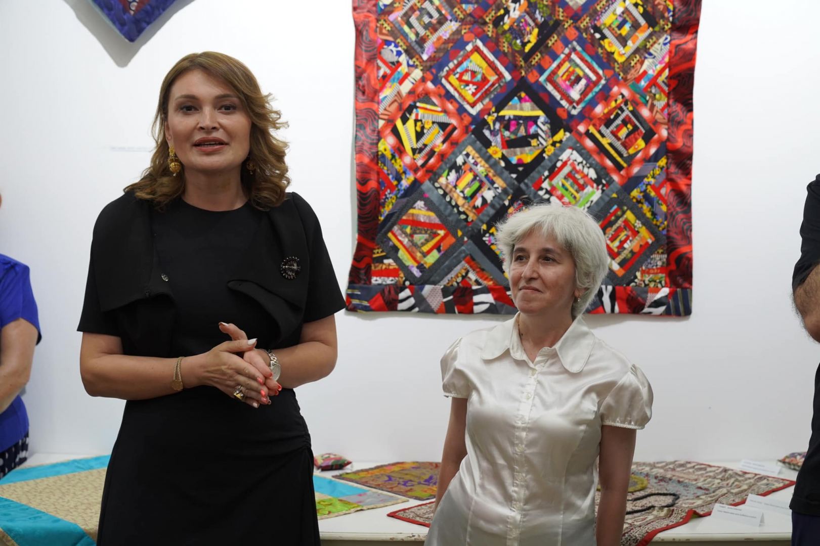 Фантазия и свобода – в Баку открылась выставка изделий в лоскутной технике (ФОТО)