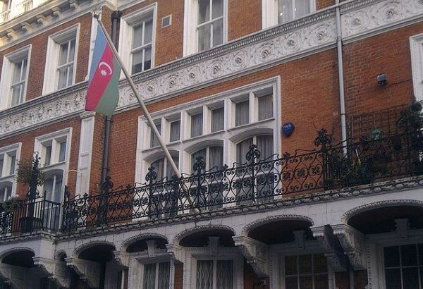 В Лондоне задержаны 8 человек за нападение на посольство Азербайджана