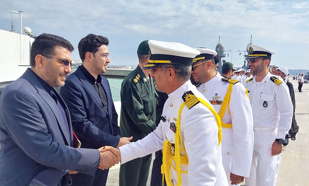 Iranian warships arrive in Baku