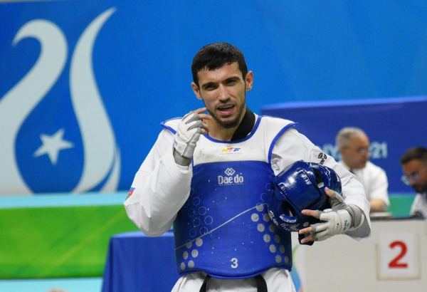 Azerbaijani taekwondo fighter Gashim Magomedov advances at 'Konya 2021' after win (PHOTO/VIDEO)