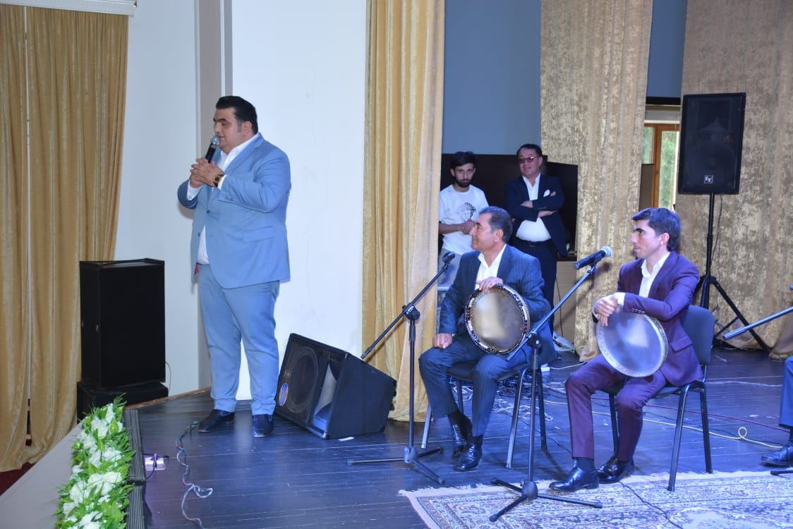 "У нас гость" – народный артист Забит Набизаде и его ученики выступили с концертом (ФОТО)