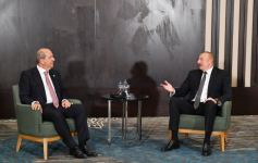 Президент Ильхам Алиев принял в Конье Президента Турецкой Республики Северного Кипра (ФОТО)
