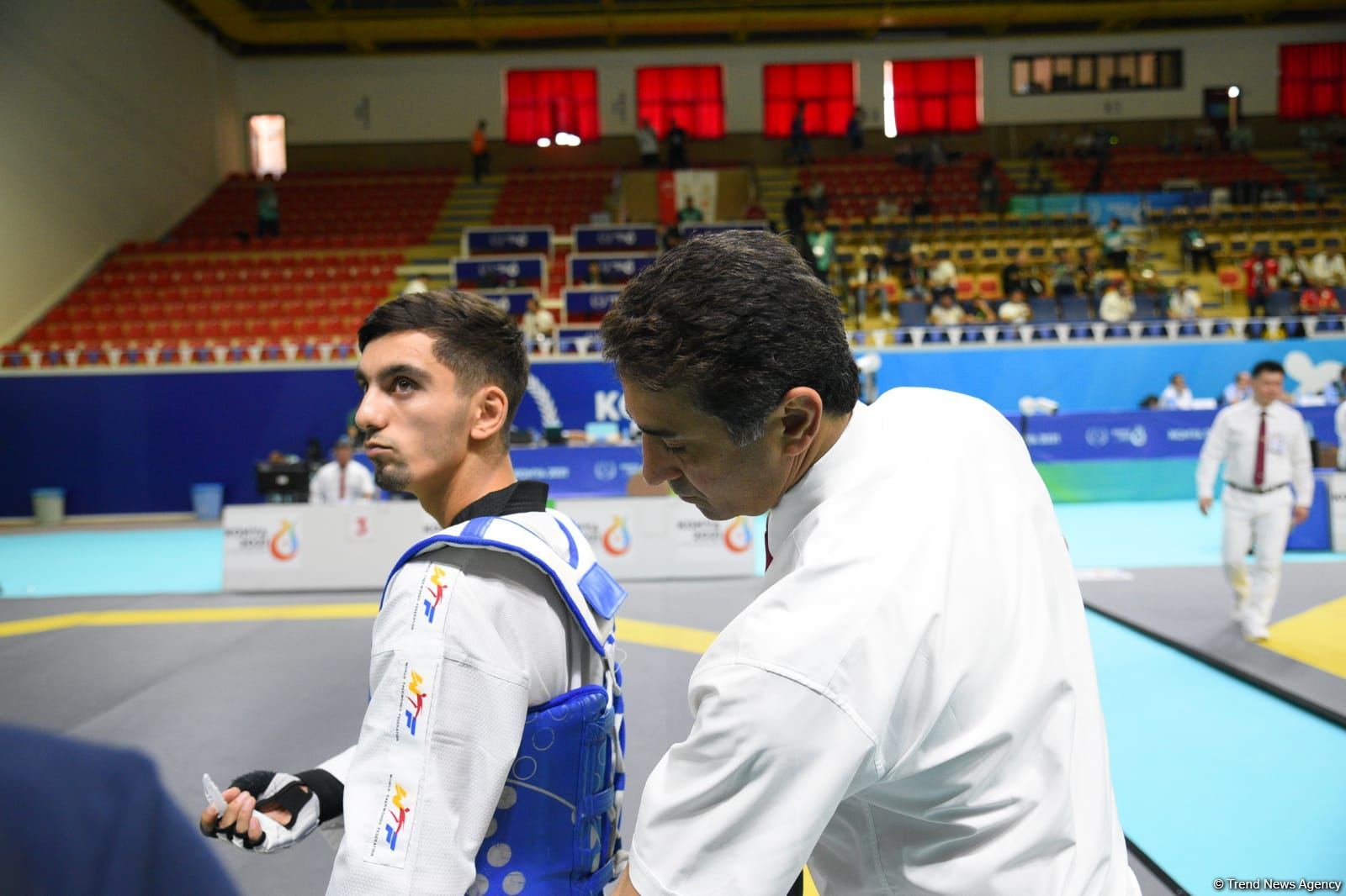 Azerbaijani taekwondo fighter enters next round of Islamic Solidarity Games after win (PHOTO/VIDEO)