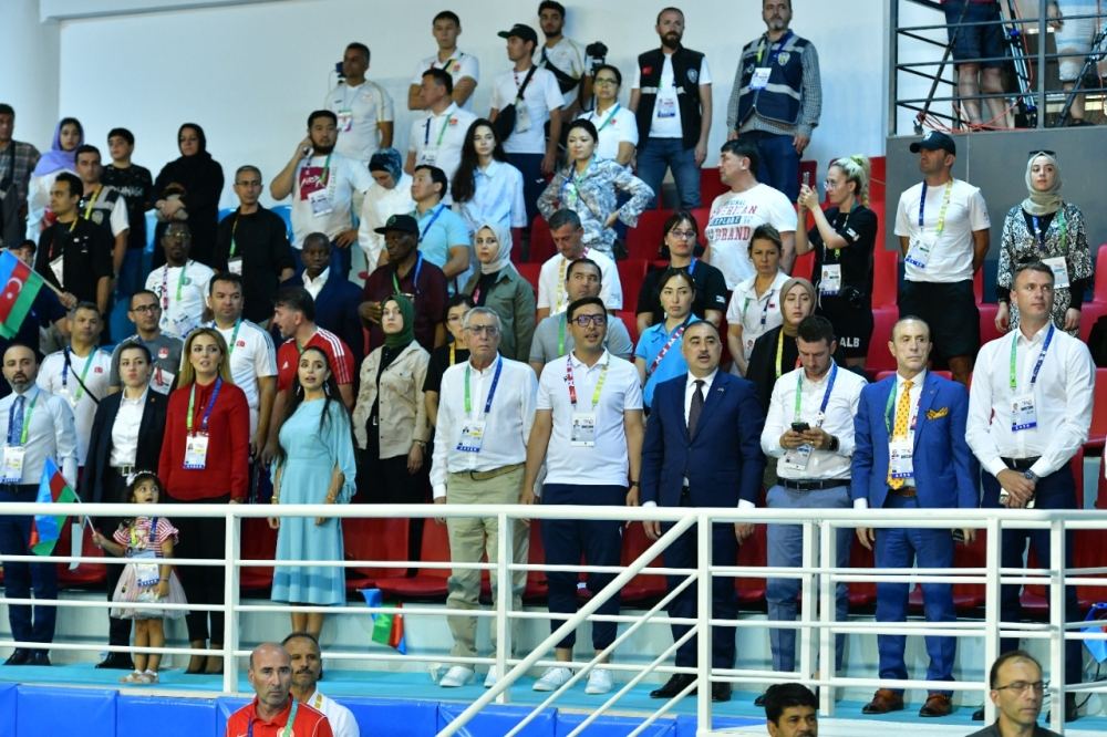 VP of Heydar Aliyev Foundation Leyla Aliyeva watches performances of Azerbaijani wrestlers to vie for medals at V Islamic Solidarity Games (PHOTO)