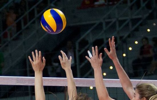 Женская сборная Азербайджана по волейболу одержала победу на Исламиаде