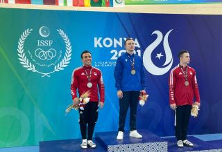 Azərbaycan gimnastı İvan Tixonov V İslam Həmrəyliyi Oyunlarında qızıl medal qazanıb
