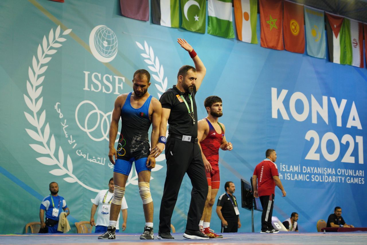 Ряд азербайджанских борцов вышел в полуфинал на Исламиаде в Конье (ФОТО)