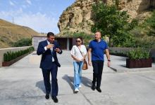 President Ilham Aliyev, First Lady Mehriban Aliyeva view reconstruction works carried out in “Diri Baba” tomb in Gobustan district (PHOTO/VIDEO)